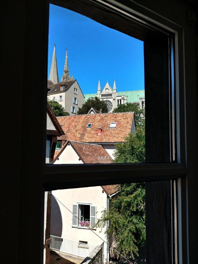 Best Of Chartres One Bedroom City Center And View On The Cathedral Esterno foto